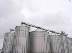 Под Астраханью готовится к запуску новый завод