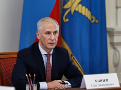 Олег Князев предложил уравнять оклады астраханских водителей всех отраслей