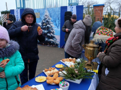 В Камызяке Крещение встретили по-особенному празднично 