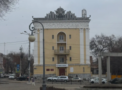 В Астраханской области стало меньше работы для «синих воротничков»