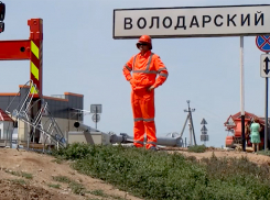 Новый глава посёлка Володарский занял должность благодаря связям «Справедливой России»