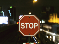 В районе Селенских Исад в Астрахани на месяц ограничат движение транспорта