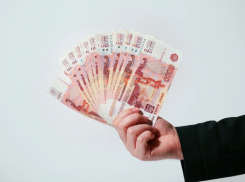 В 2023 году астраханским медикам направят 249 тысяч рублей за выявление онкологии