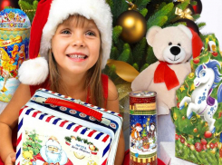 Роспотребнадзор рассказал астраханцам, как выбирать сладкие новогодние подарки