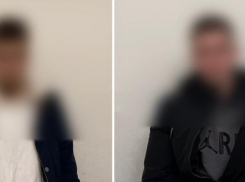 Астраханцы брали деньги у пенсионеров за лже-аварии, их поймала полиция