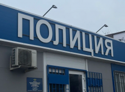 На астраханца тайно оформили четыре сим-карты