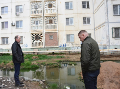 Жители астраханского Зацаревья пожаловались на затопленные подвалы