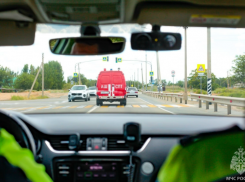 Полицейские и пожарные проверили астраханцев на равнодушие