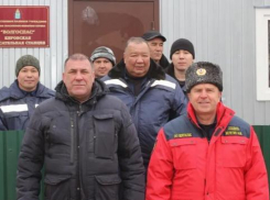 Спасатели из астраханского поселка в -20 дежурят на станции без отопления