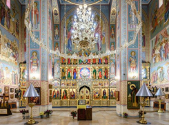 Астраханцев зовут на экскурсию в один из самых красивых храмов