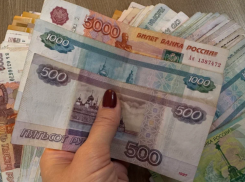 Астраханка воспользовалась добротой родственницы и оформила кредиты на ее сына