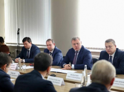 Астраханский губернатор о грузообороте: «Таких показателей не было более 10 лет»
