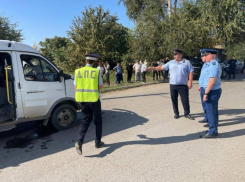 В Астрахани случилось ДТП с маршруткой, есть погибший и пострадавшие