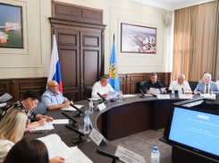 Депутаты астраханской облдумы утвердили повестку пленарного заседания