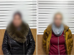 В Астрахани задержали двух женщин за расклейку запрещенных объявлений