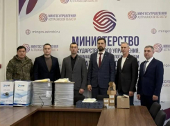 Астраханская область направила в зону СВО оборудование для качественной связи
