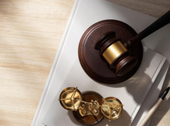 Желавшим остаться в России иностранцам астраханский суд назначил крупные штрафы