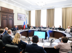 В Думе Астраханской области обсудили сотрудничество вузов с органами госвласти