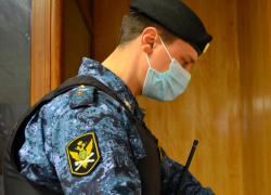 В Астрахани с руководителя фирмы взыскали более 100 тысяч рублей 