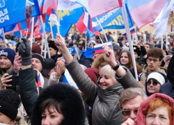 Астраханский митинг-концерт в поддержку российских военнослужащих посетили 8000 человек