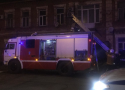 В центре Астрахани сгорел еще один столетний дом