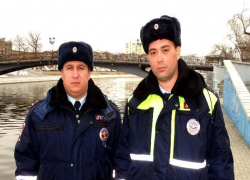 Астраханские полицейские помогли спасти жизнь трехмесячной девочке