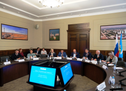 В Астраханской области собираются поднять зарплаты работникам скорой