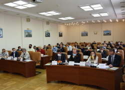 Астраханские депутаты не прочь поработать онлайн