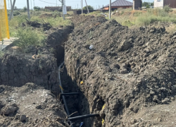 Под Астраханью из-за развития жилой застройки пришлось модернизировать трубы