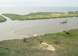 Защита от ила: на Волго-Каспийском канале построят заградительные дамбы