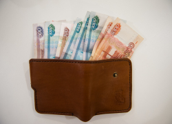 Деньги астраханской управляющей компании проходили мимо кассы 