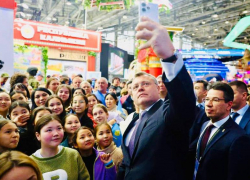 Игорь Бабушкин призвал астраханцев выбирать объекты благоустройства