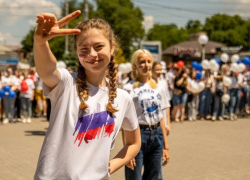 С 25 января молодым астраханцам доступны услуги центра защиты прав молодежи