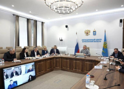 Губернатор: астраханцам должны сообщать всю информацию о коммунальных авариях