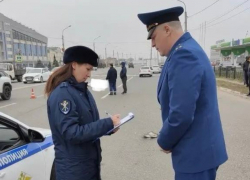 В Астрахани погибла женщина, ее сбили сразу два автомобиля