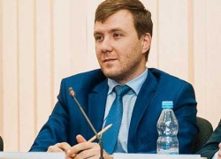  Александр Алымов призвал астраханцев к объединению и прекращению войны элит