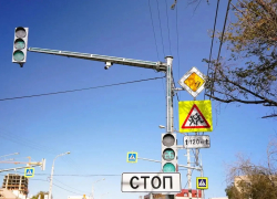 В Астрахани на одной из самых оживленных улиц появились видеодетекторы транспорта
