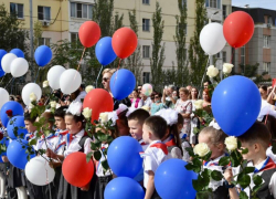 В Астраханских школах стартует приём заявлений на зачисление в первые классы