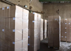 Астраханская область привезла в Кременской район атрибуты Нового года