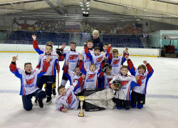 Юные хоккеисты «Астраханских ястребов» возвращаются с триумфом из Тамбова
