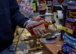 В магазин «Сюрприз» нагрянули активисты «Трезвой России» 