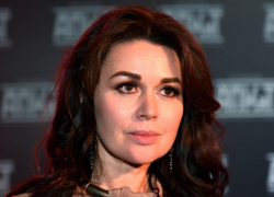 Астраханская актриса Анастасия Заворотнюк выписалась из московской онкоклиники