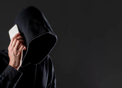 Студент обманул астраханскую пенсионерку на пол-миллиона, инсценировав ДТП с её внучкой