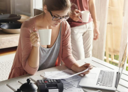 В 2024 году астраханцев ждет резкий подъем цен на газ и свет