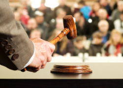 В Астраханской области на торги выставили детскую поликлинику