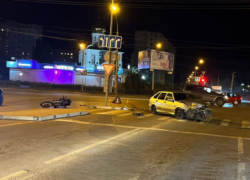 В Астрахани будут судить иностранца, сбившего мотоциклиста на перекрестке