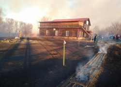 В Астрахани сгорела база отдыха, на которой любили отдыхать звёзды