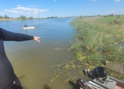 В Астраханской области двух пропавших детей нашли мёртвыми на берегу реки