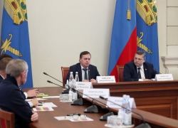 В Астраханской области расчистят 300 километров водных трактов до 2024 года