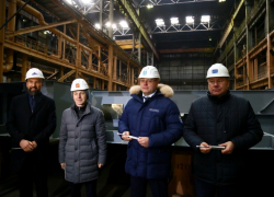 На заводе "Лотос" заложили два земснаряда